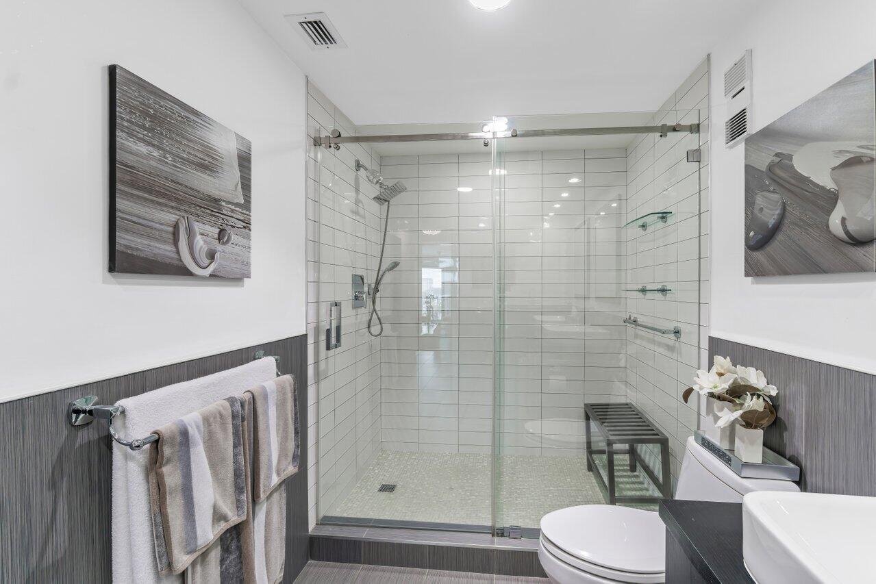 1035 S Federal Highway Highway Unit: 207