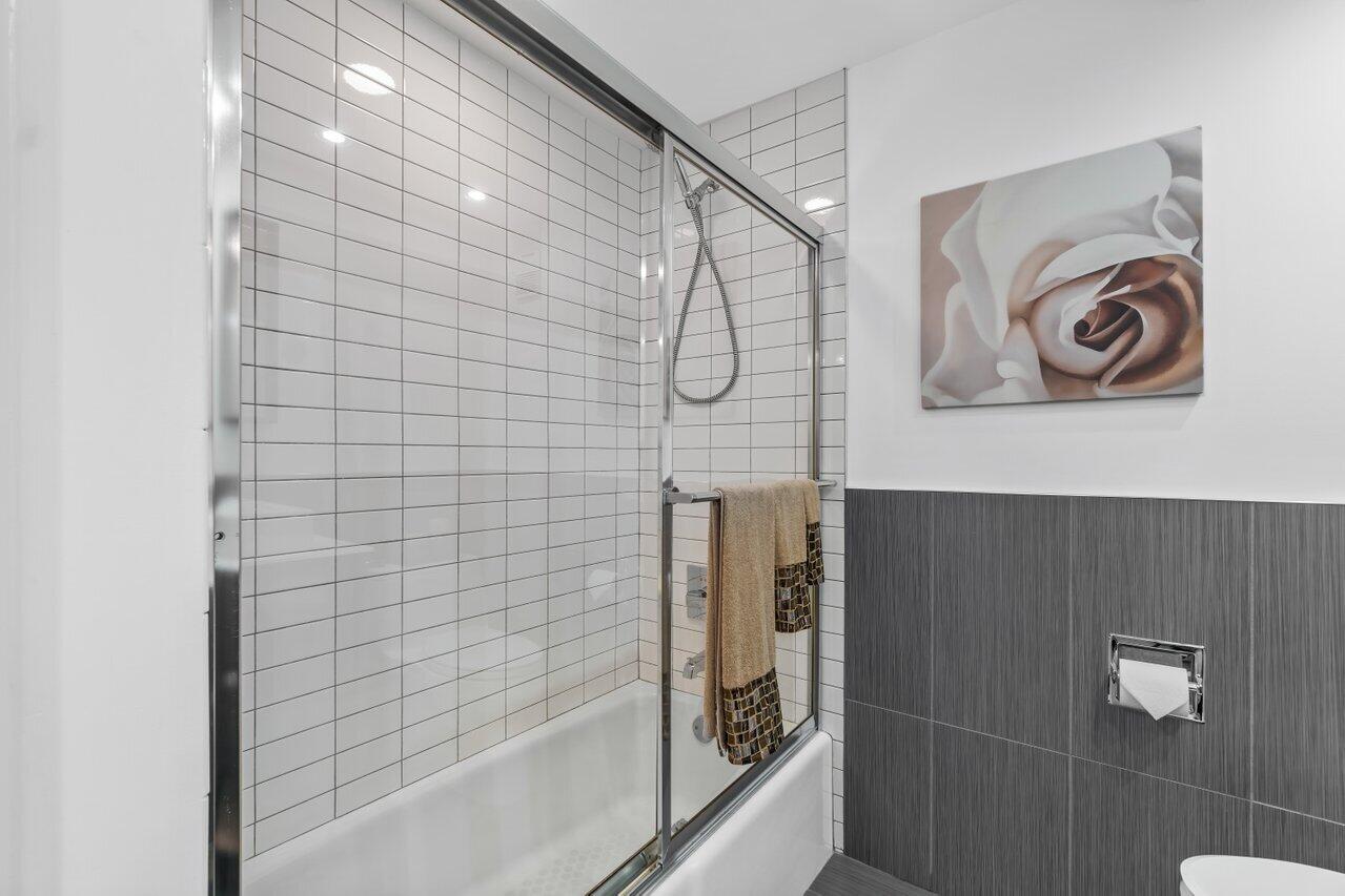 1035 S Federal Highway Highway Unit: 207