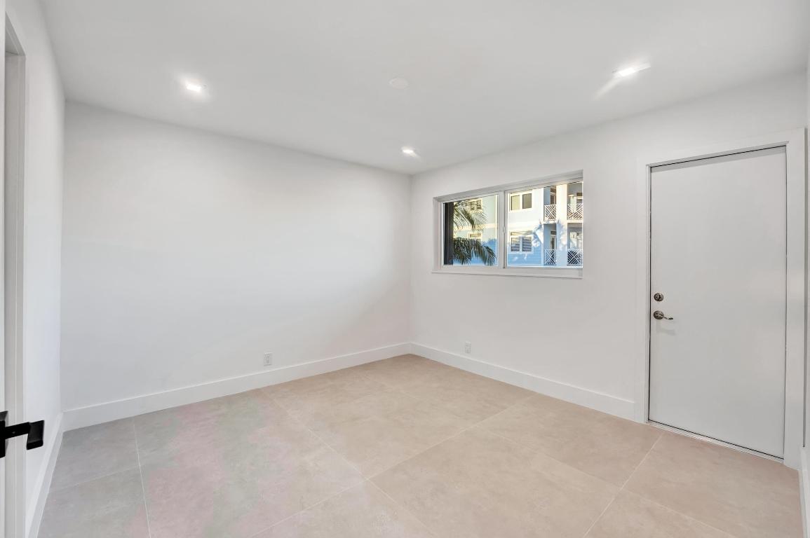 311 E Ocean Avenue Unit: 308