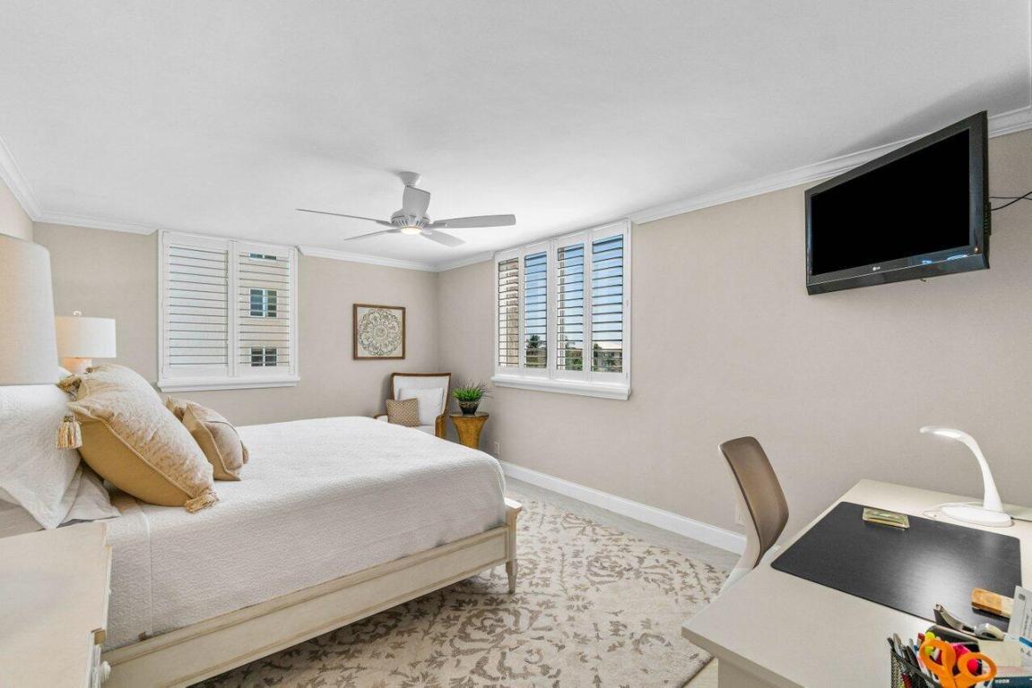 2000 S Ocean Boulevard 406