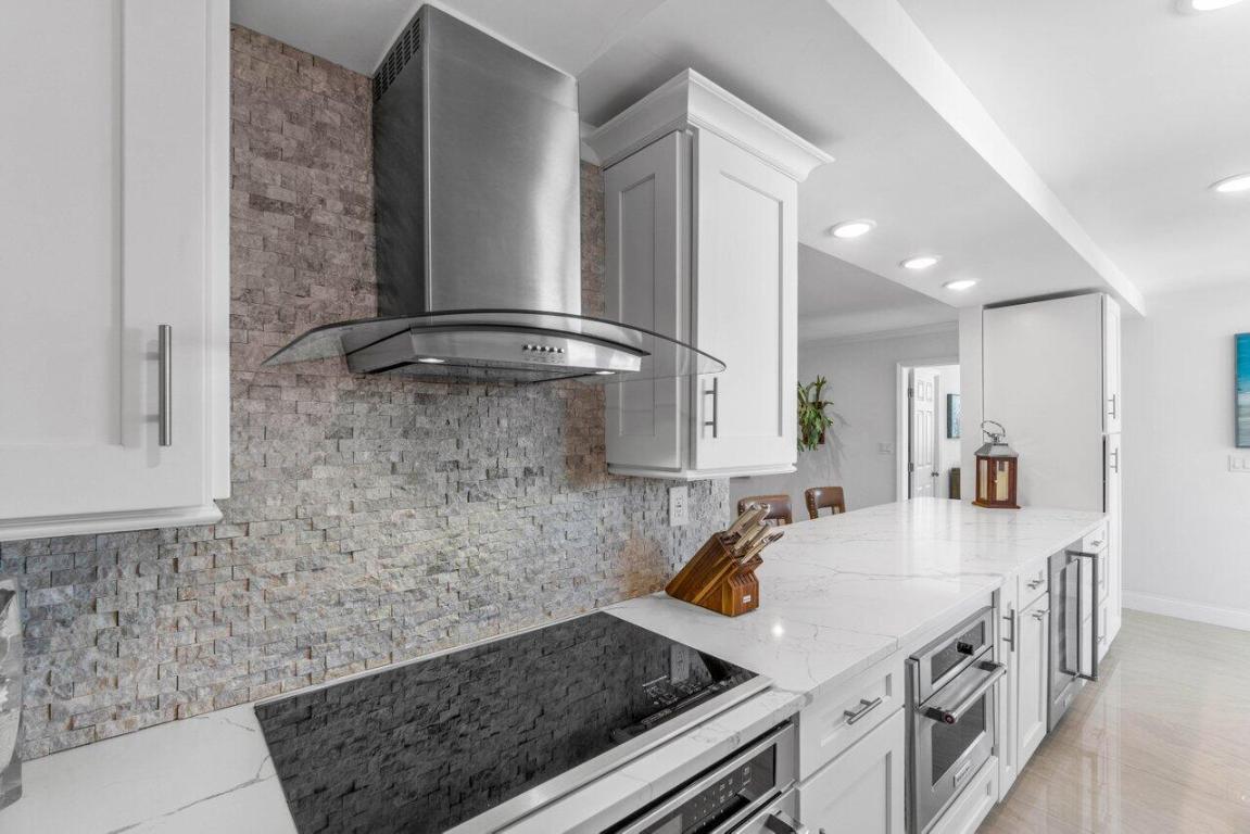 2000 S Ocean Boulevard 406