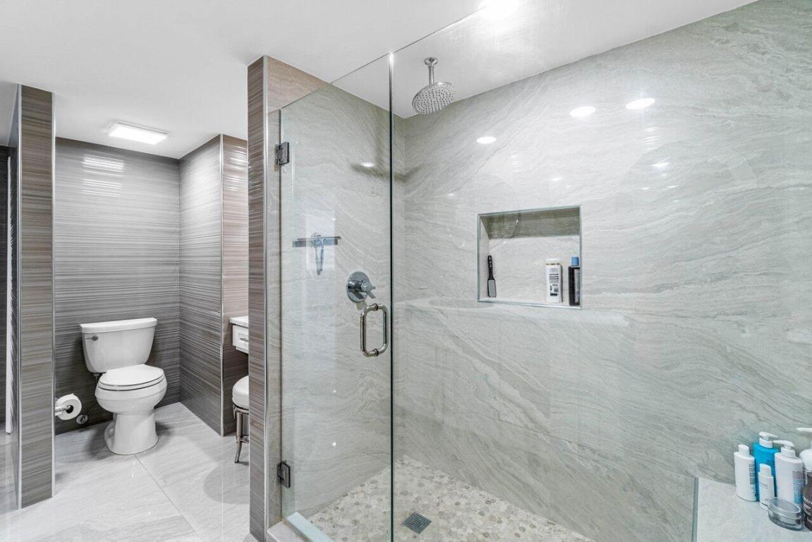 2000 S Ocean Boulevard 406