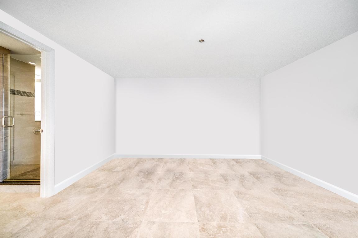 2155 S Ocean Boulevard 9