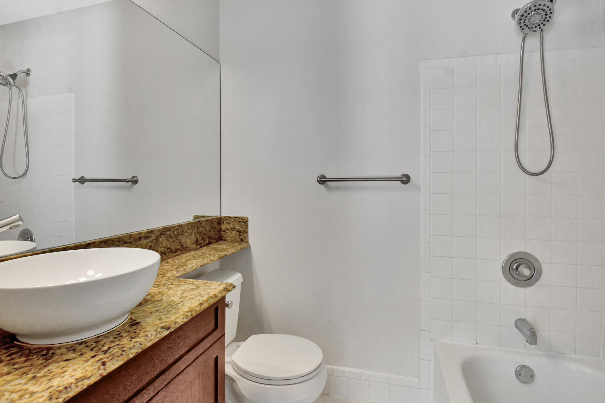 1068 E Jeffery Street