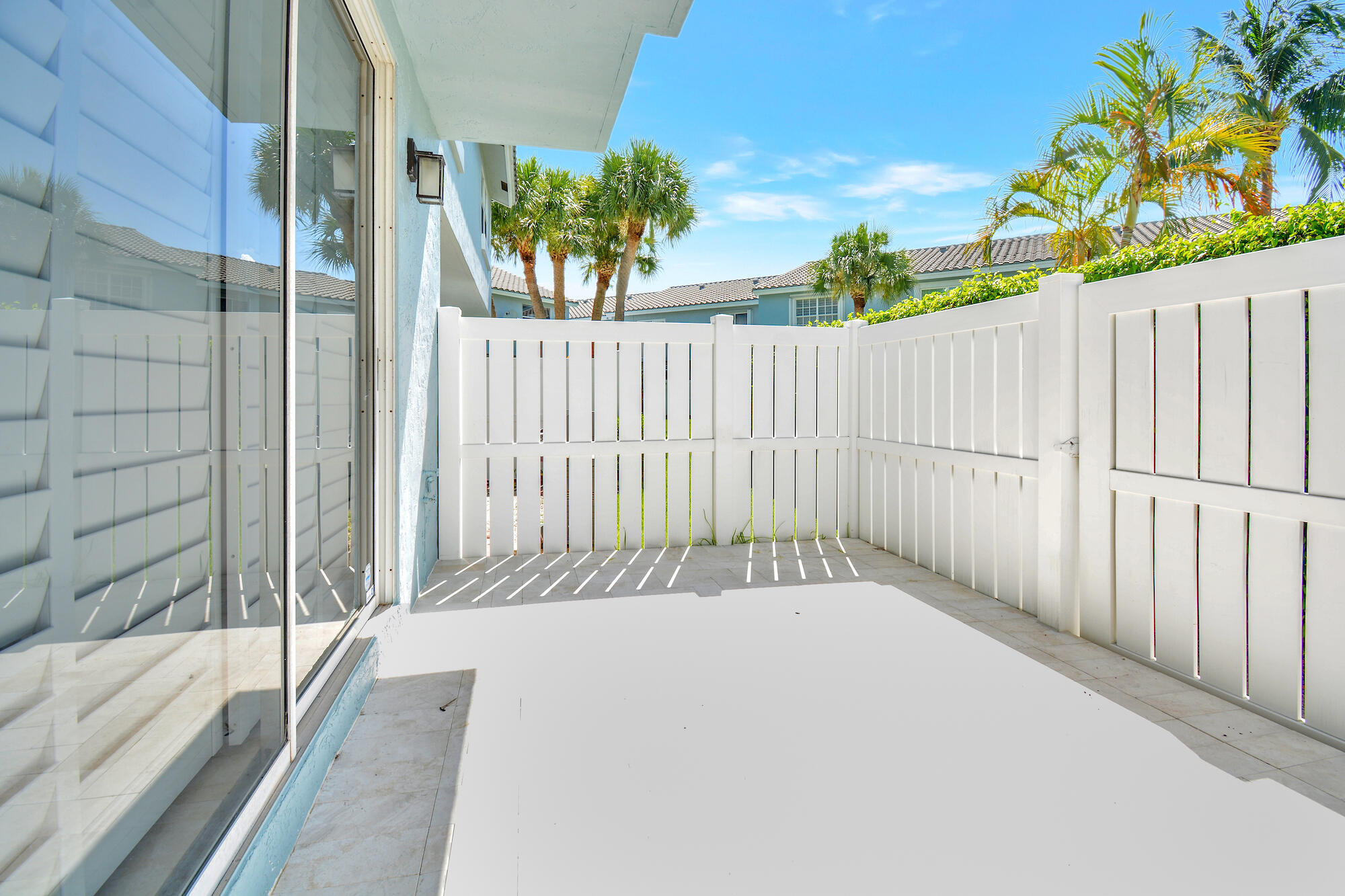 1068 E Jeffery Street