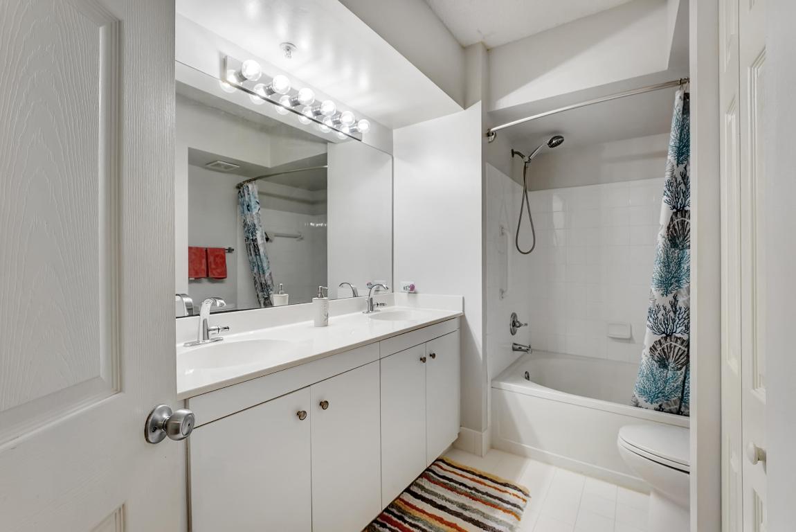 2302 Tuscany Way 2302