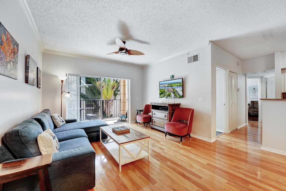 2302 Tuscany Way 2302