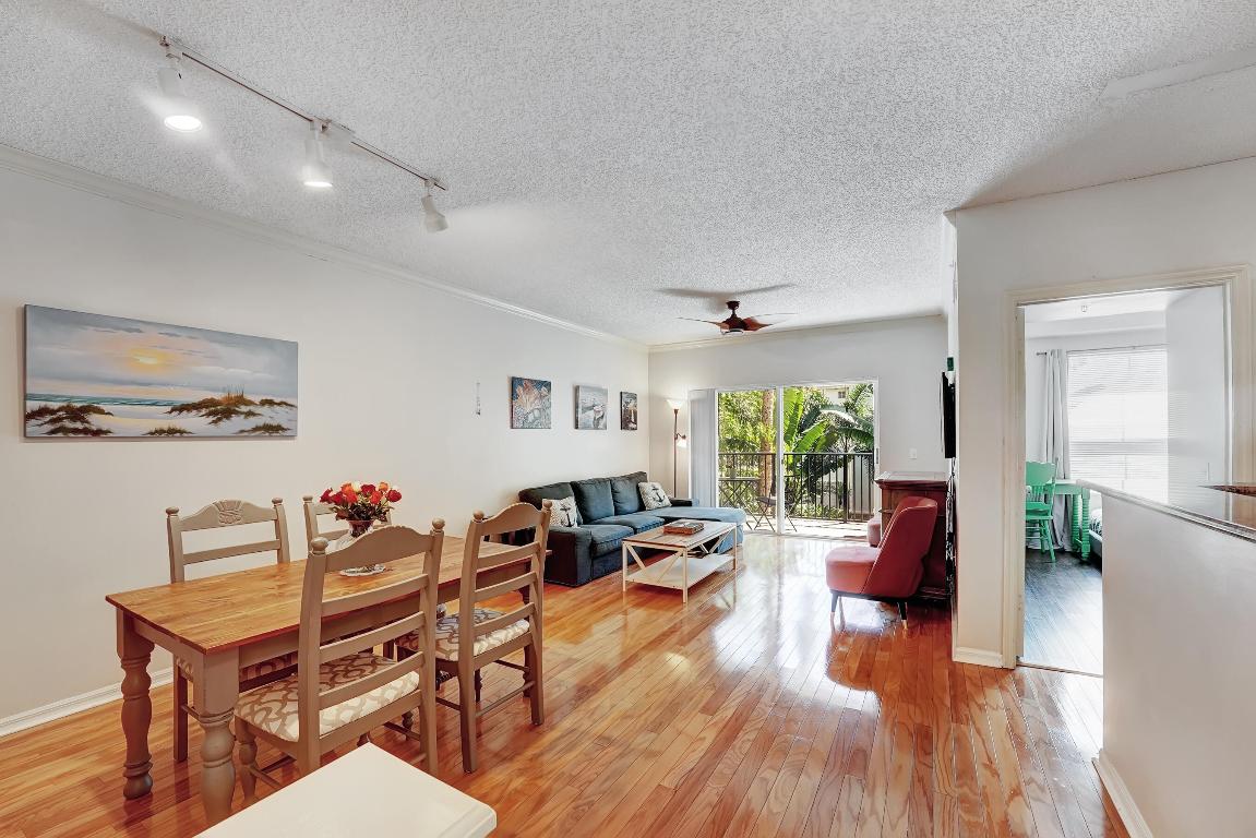 2302 Tuscany Way 2302