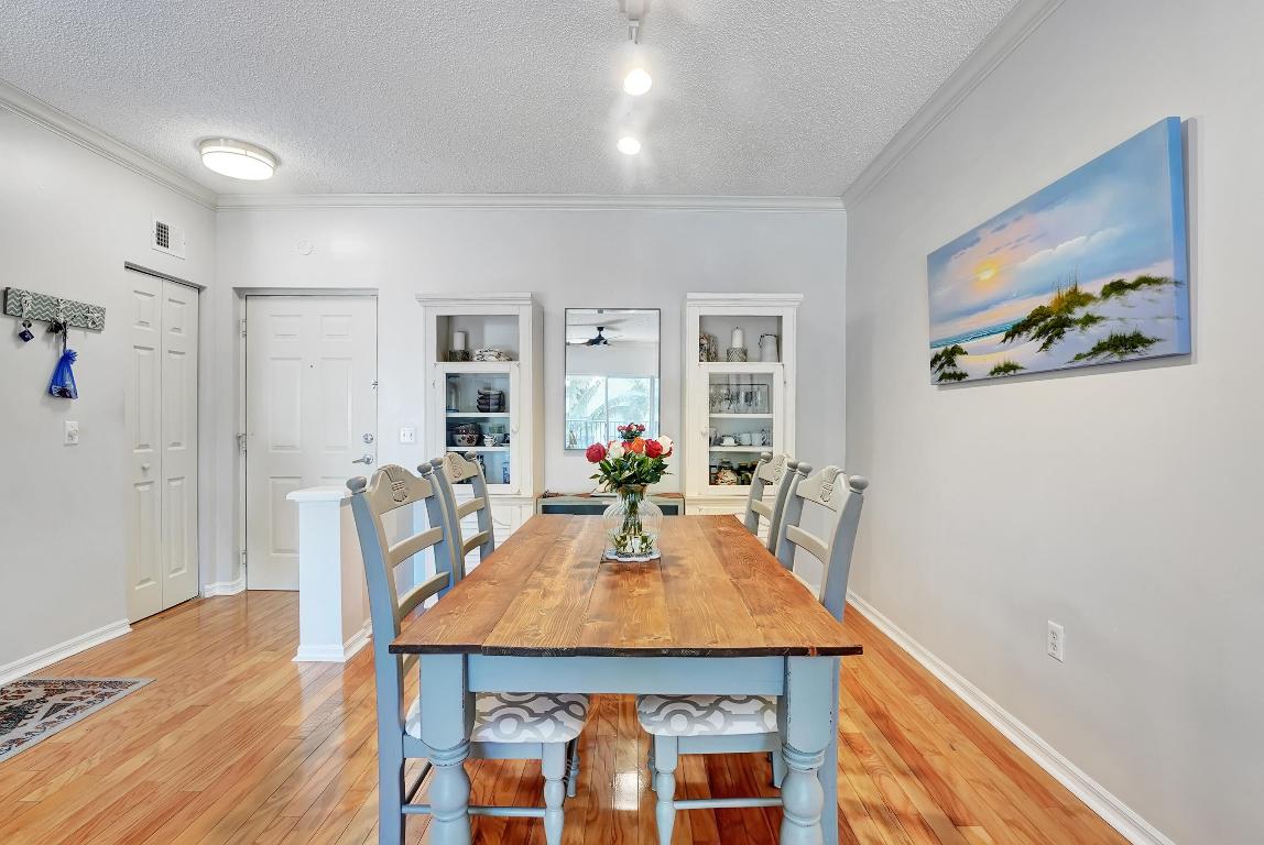 2302 Tuscany Way 2302