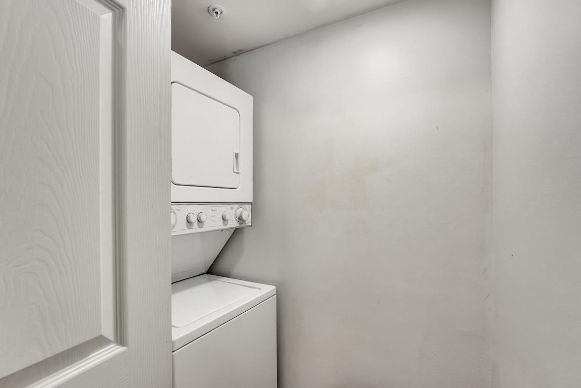 2302 Tuscany Way 2302