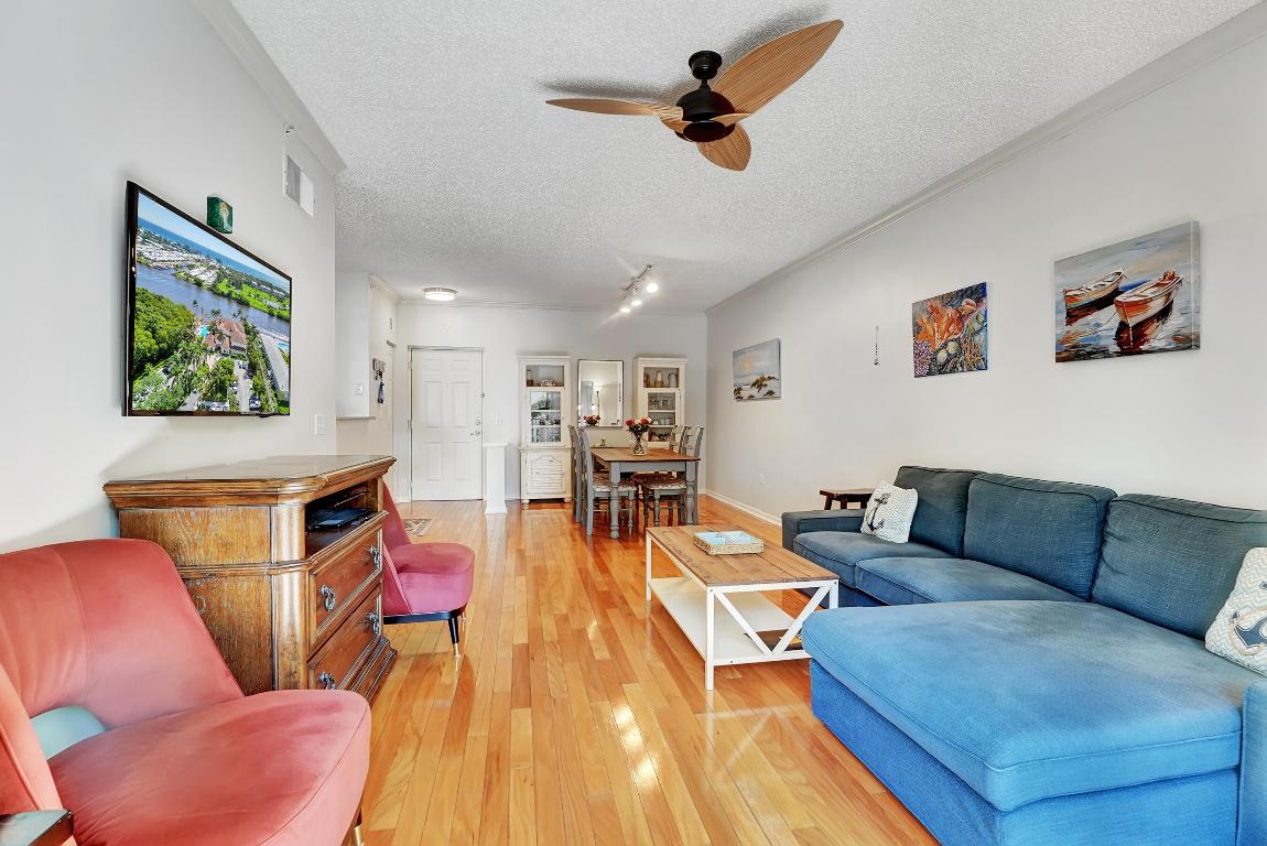 2302 Tuscany Way 2302