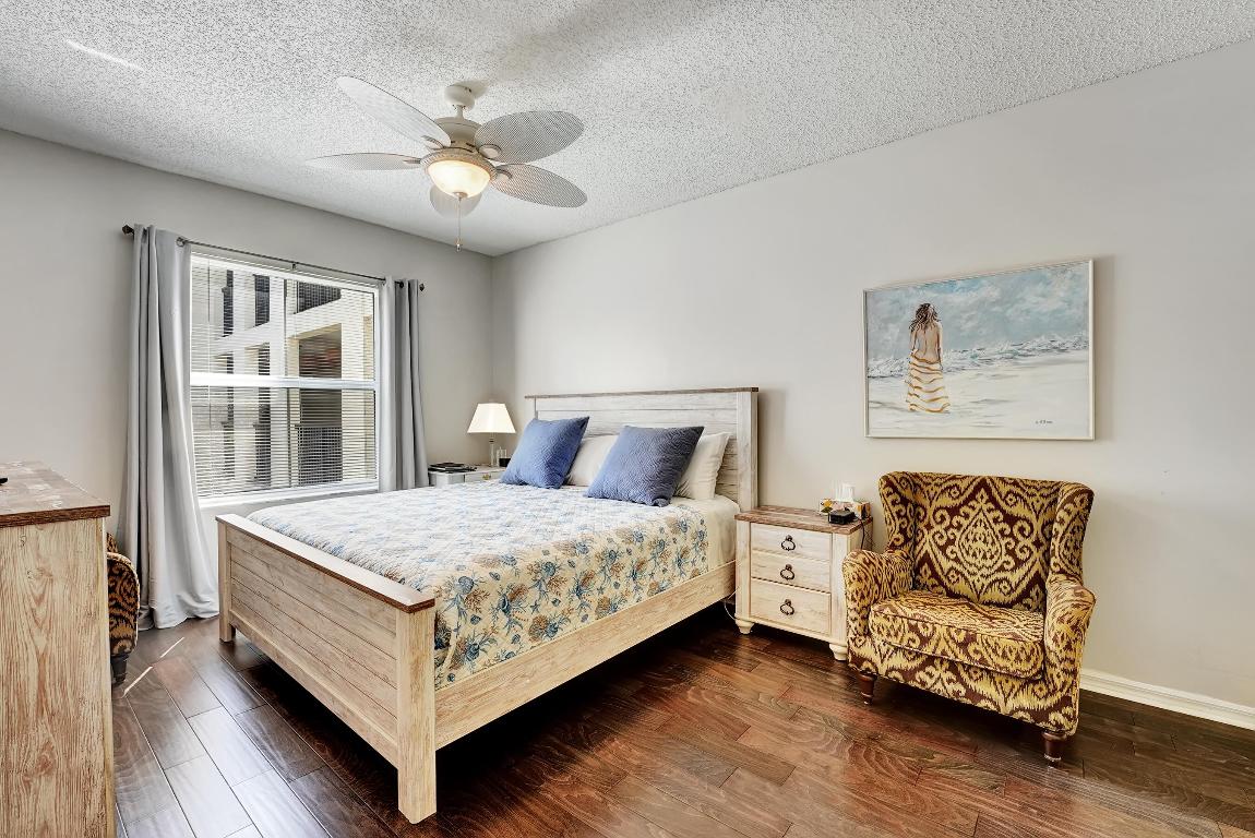 2302 Tuscany Way 2302