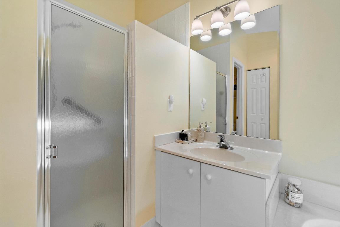 9594 Arbor View Drive N