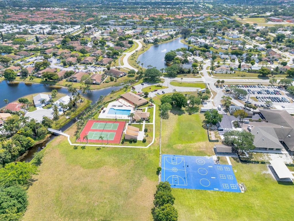 4581 Discovery Lane 18