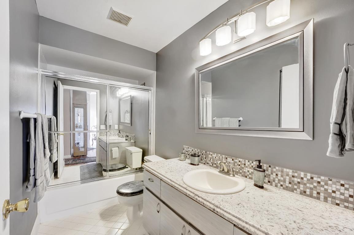 4581 Discovery Lane 18