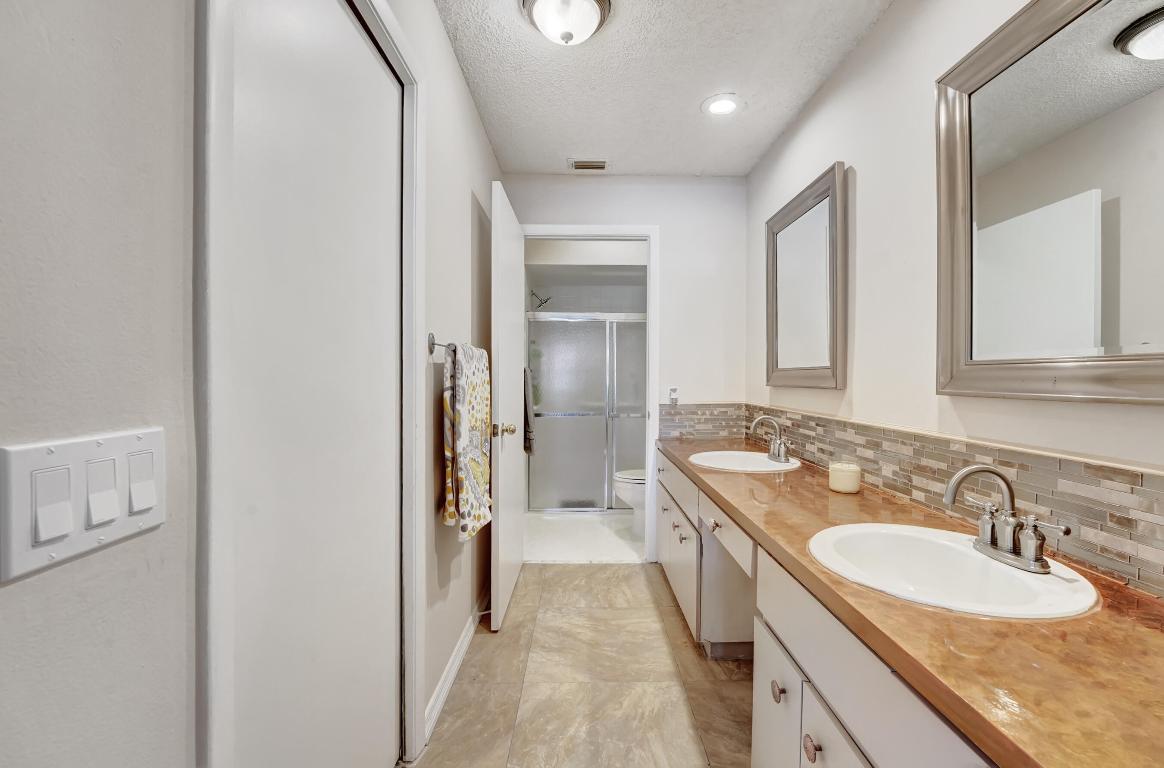 4581 Discovery Lane 18