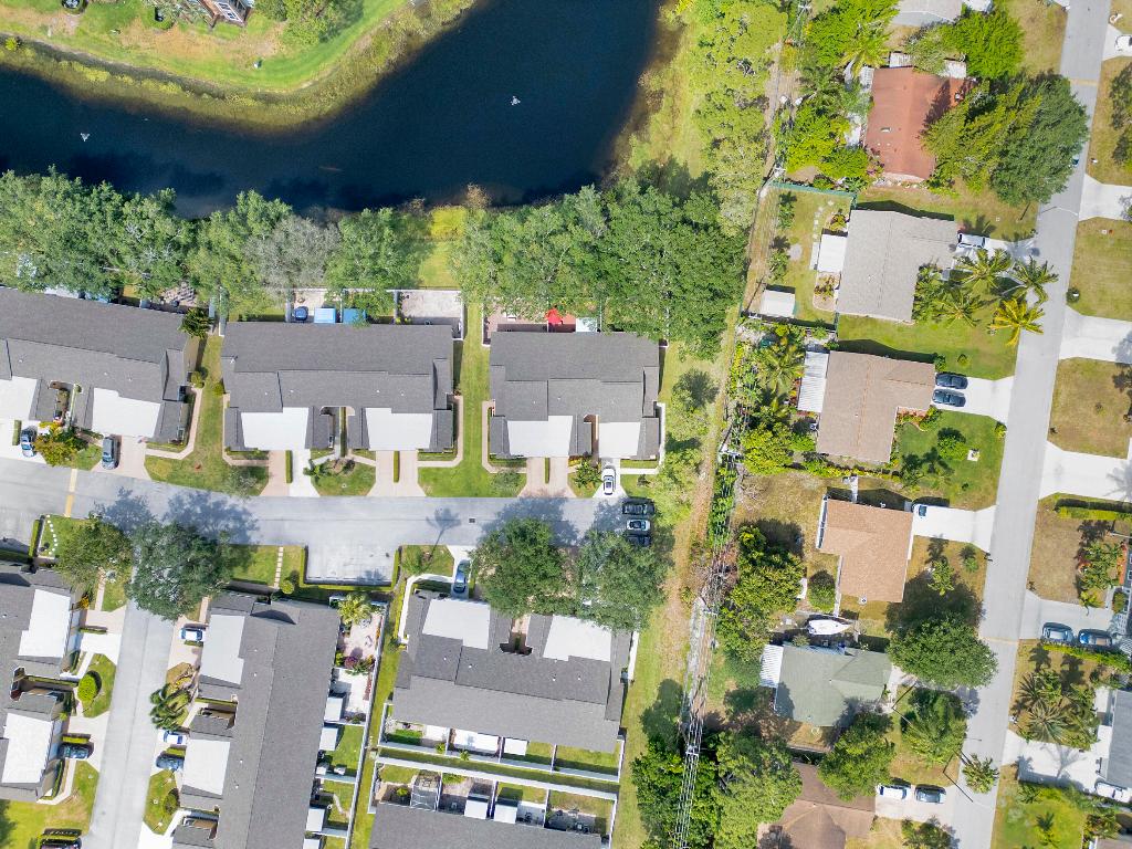 4581 Discovery Lane 18