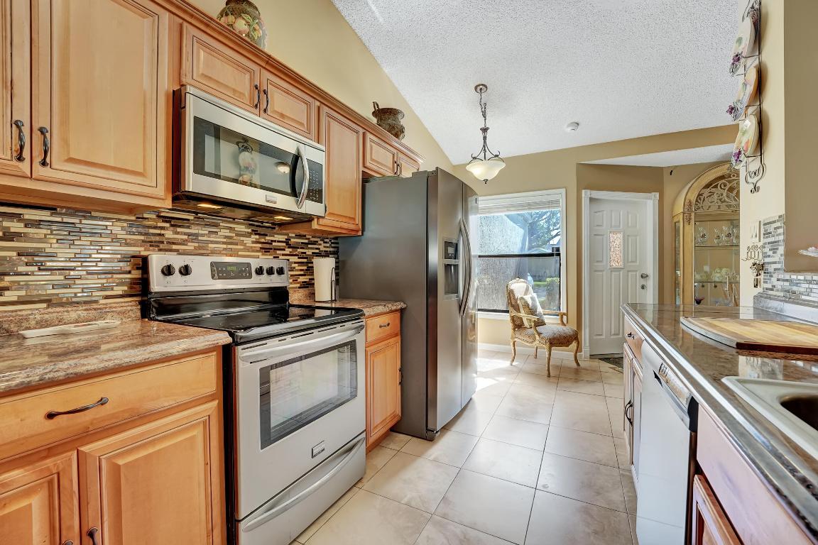 4581 Discovery Lane 18