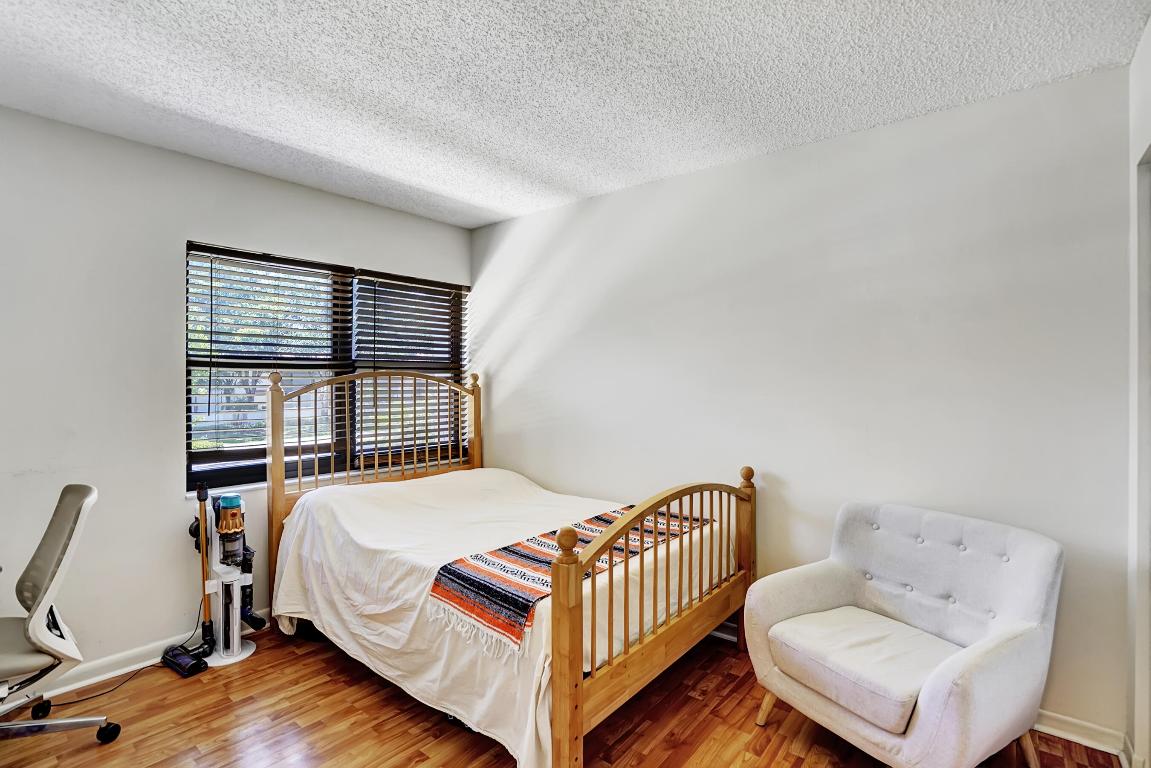 105 Tropic Isle Drive 29u