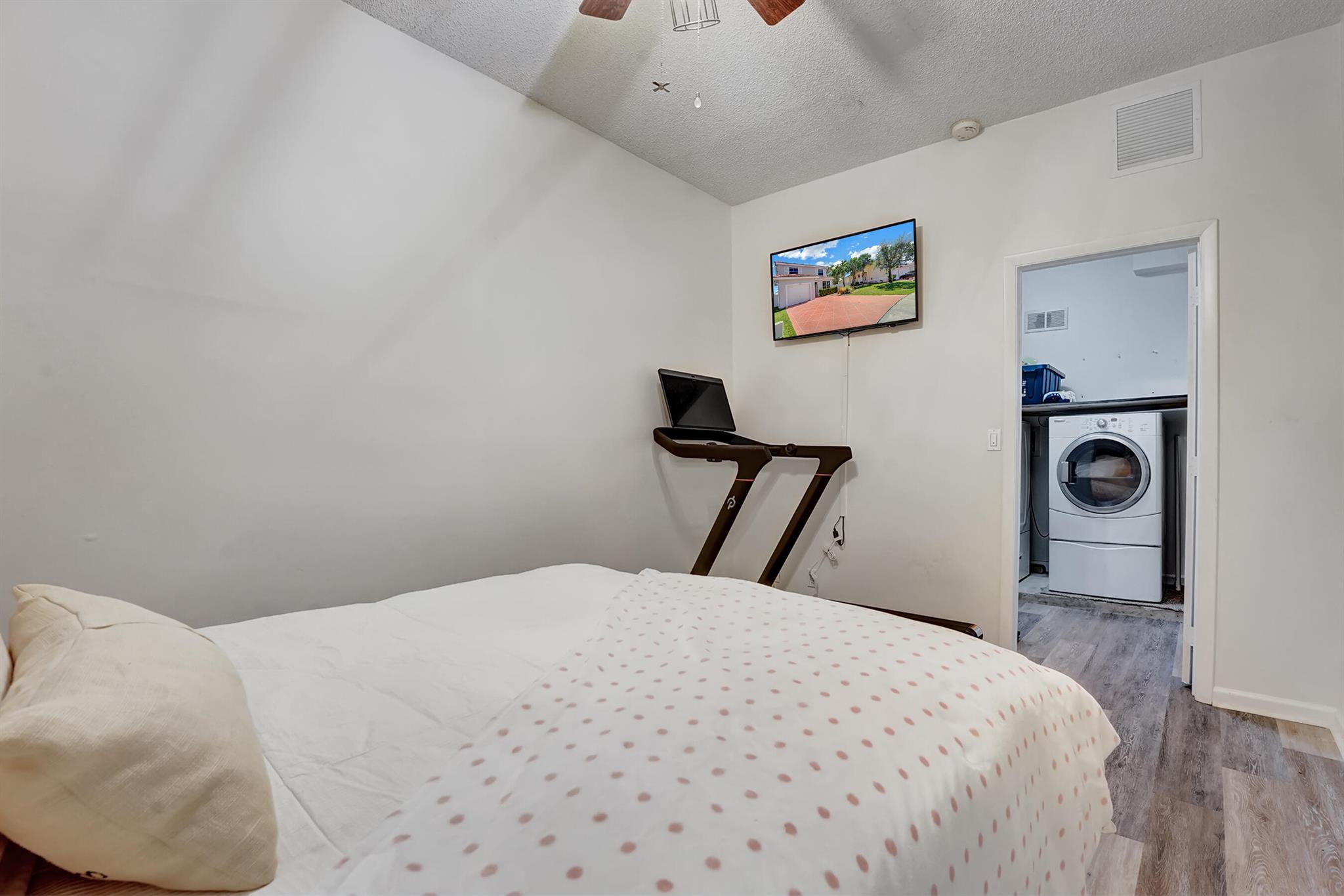 8176 Pelican Harbour Drive