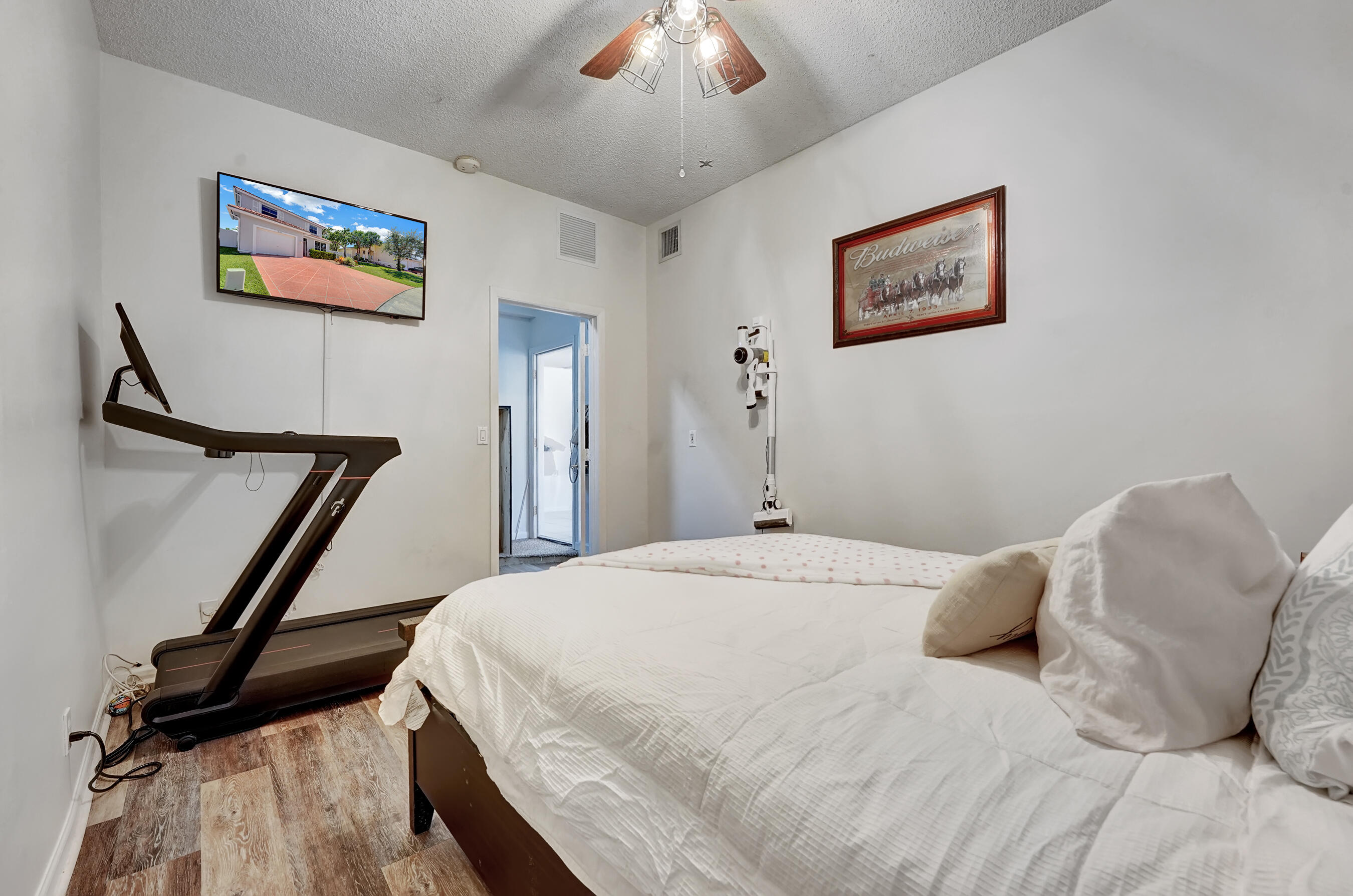 8176 Pelican Harbour Drive