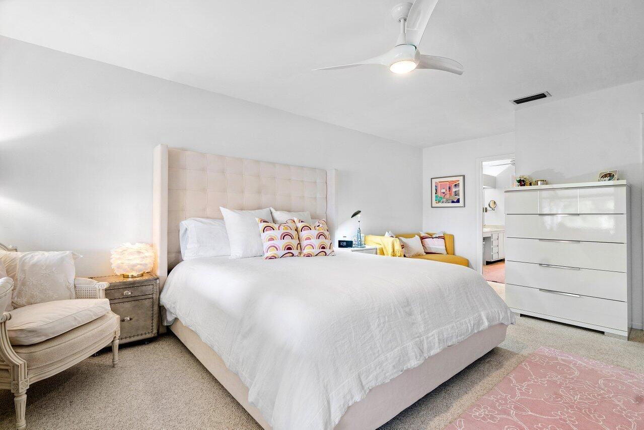 13921 Royal Palm Court B