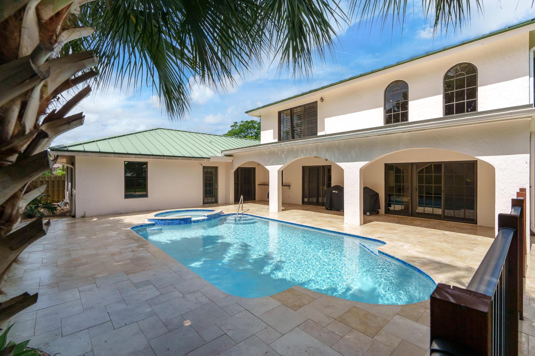 23397 Lago Mar Circle