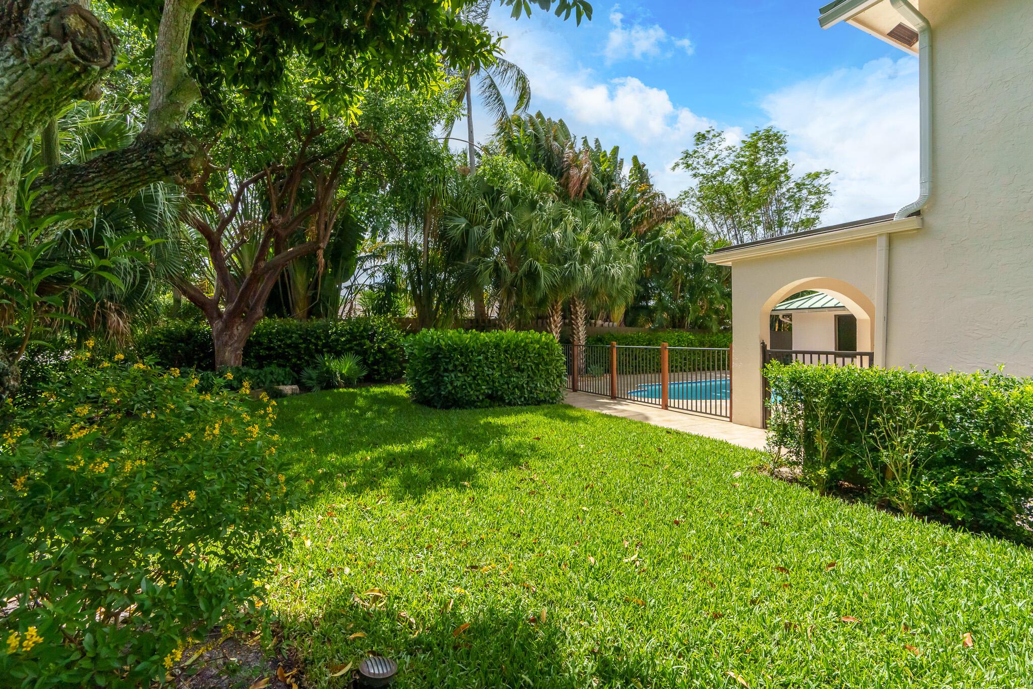 23397 Lago Mar Circle