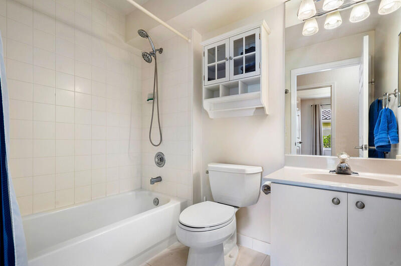 1350 Laurelwood Lane