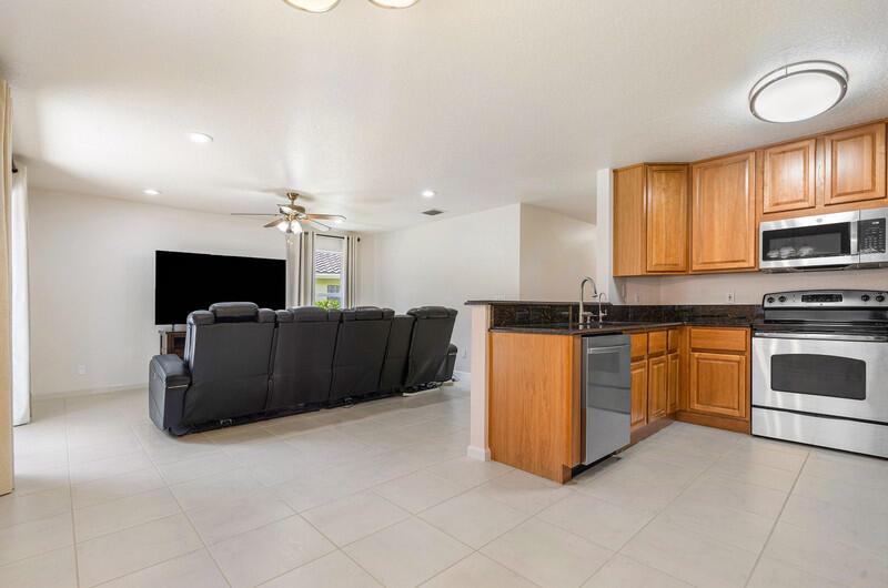 1350 Laurelwood Lane