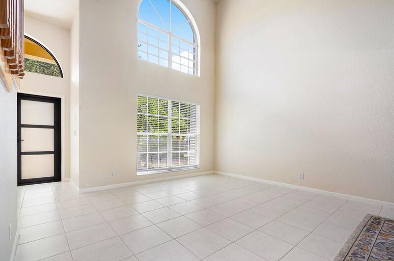 1350 Laurelwood Lane