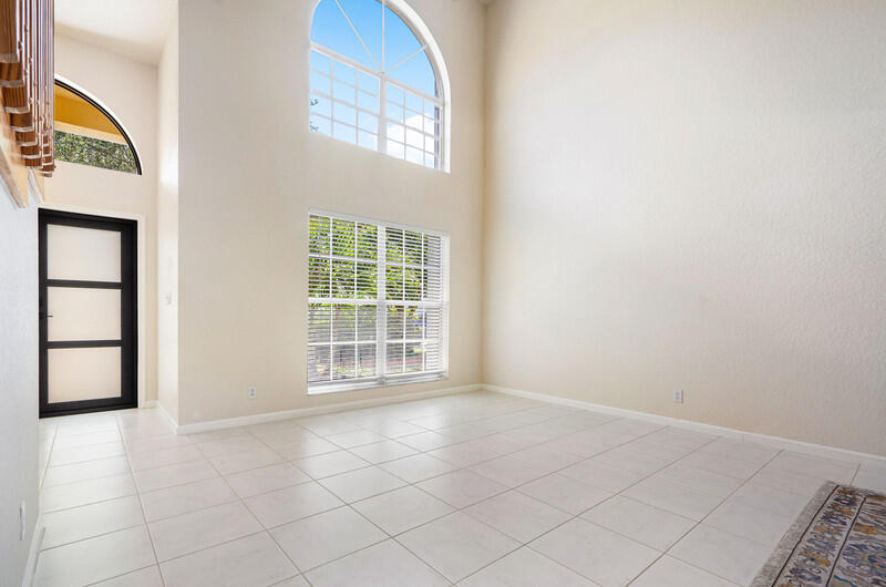 1350 Laurelwood Lane