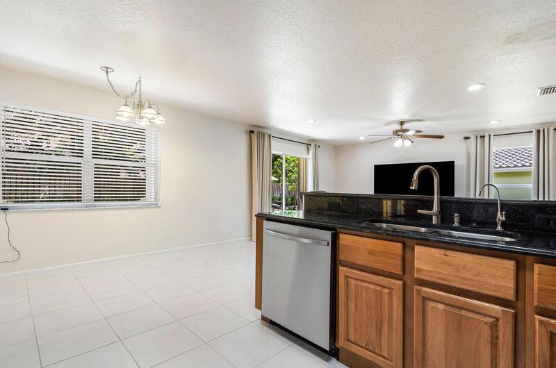 1350 Laurelwood Lane