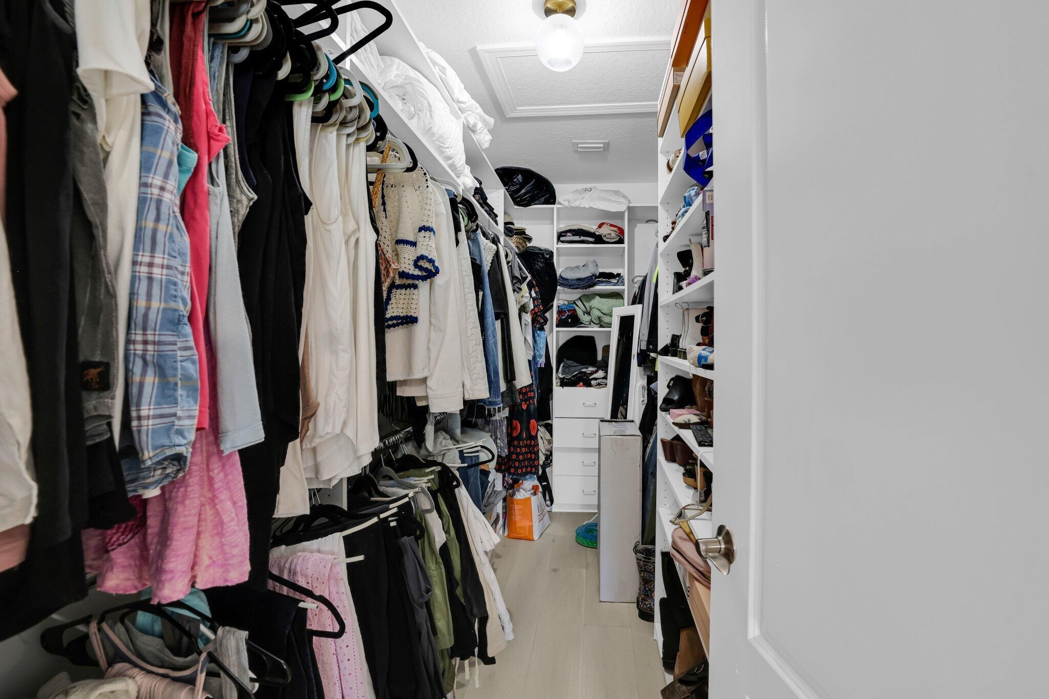 616 NE Rossetti Lane