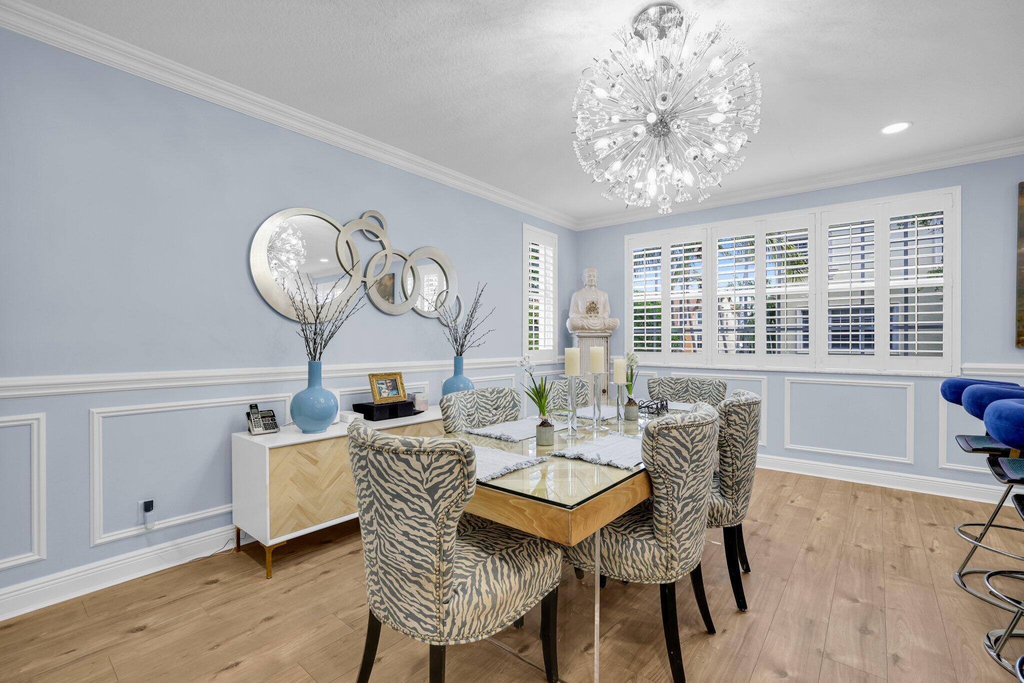 616 NE Rossetti Lane