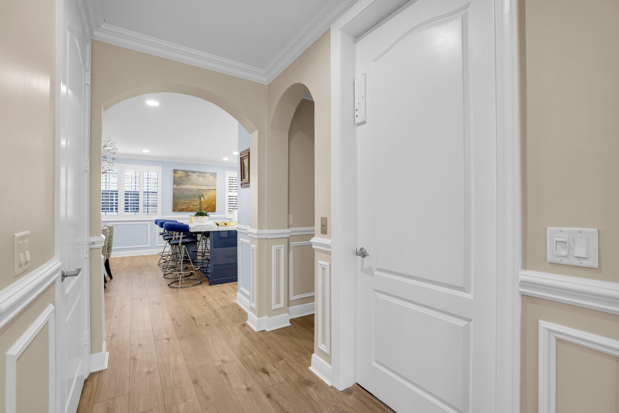 616 NE Rossetti Lane