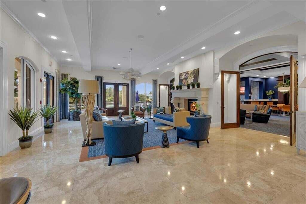 1106 Tuscany Way 1106