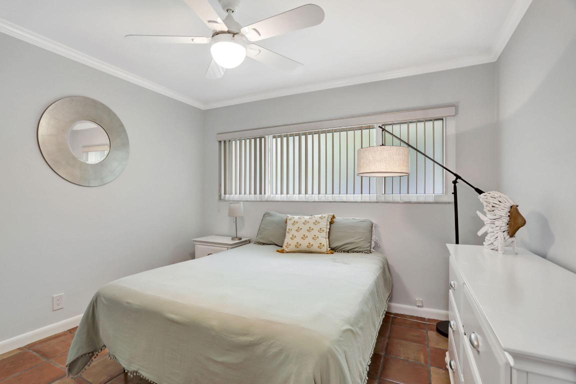 1199 Hillsboro Mile 215