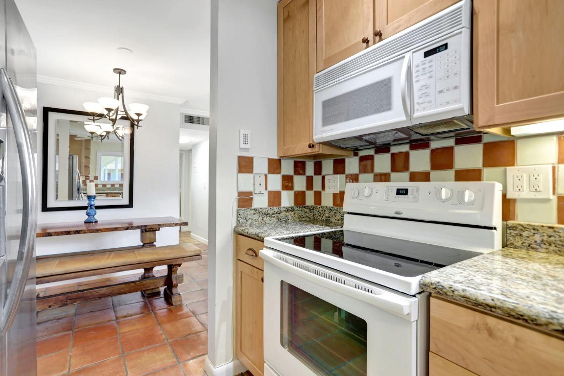 1199 Hillsboro Mile 215