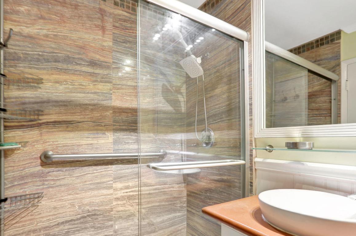 1199 Hillsboro Mile 215