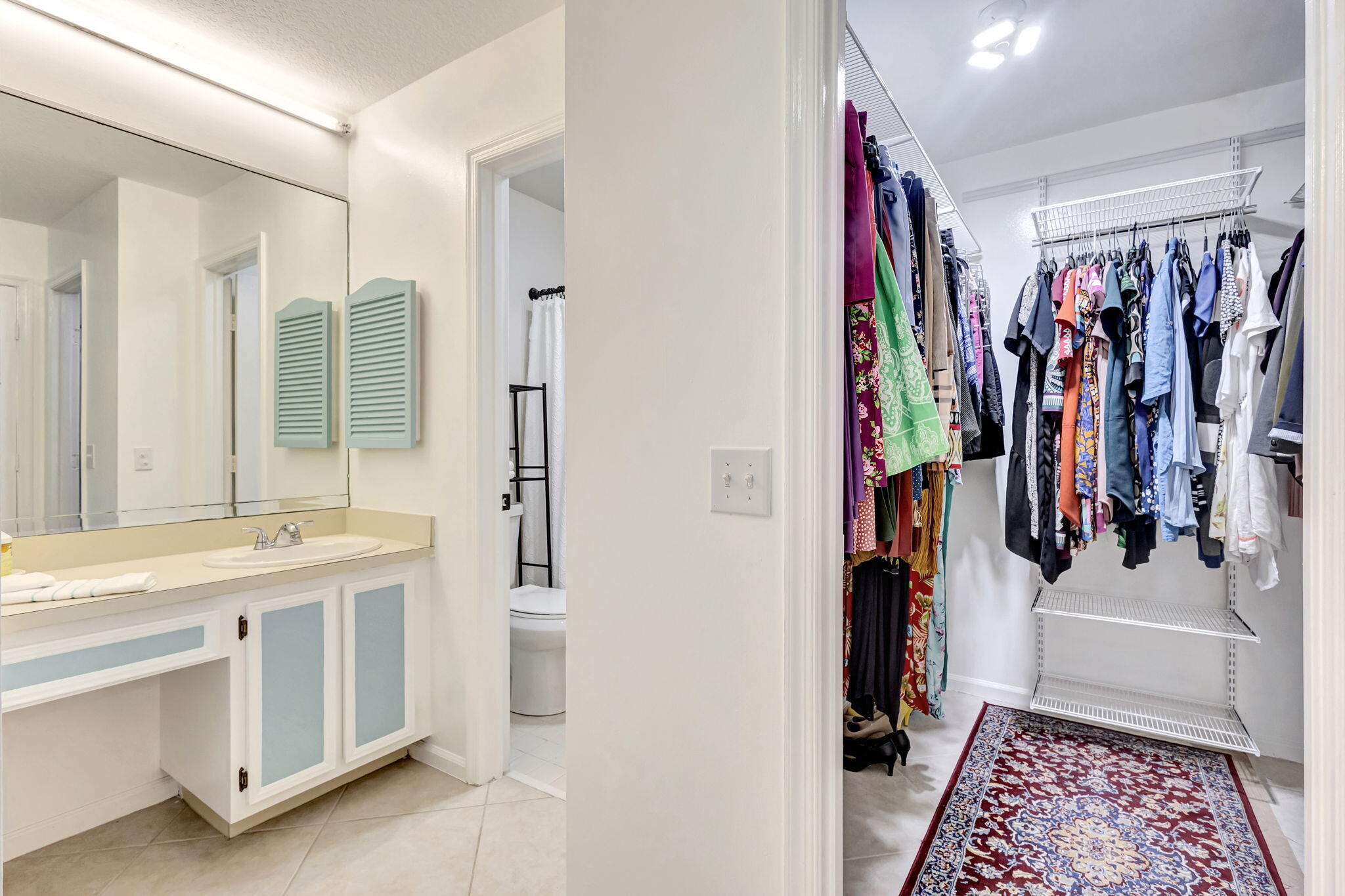 9875 Papaya Tree Trail B