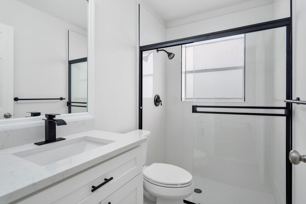 6705 Green Island Circle