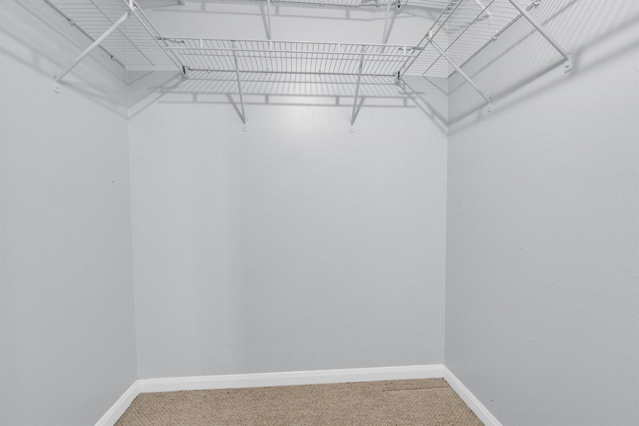 4653 Palmbrooke Cir Circle