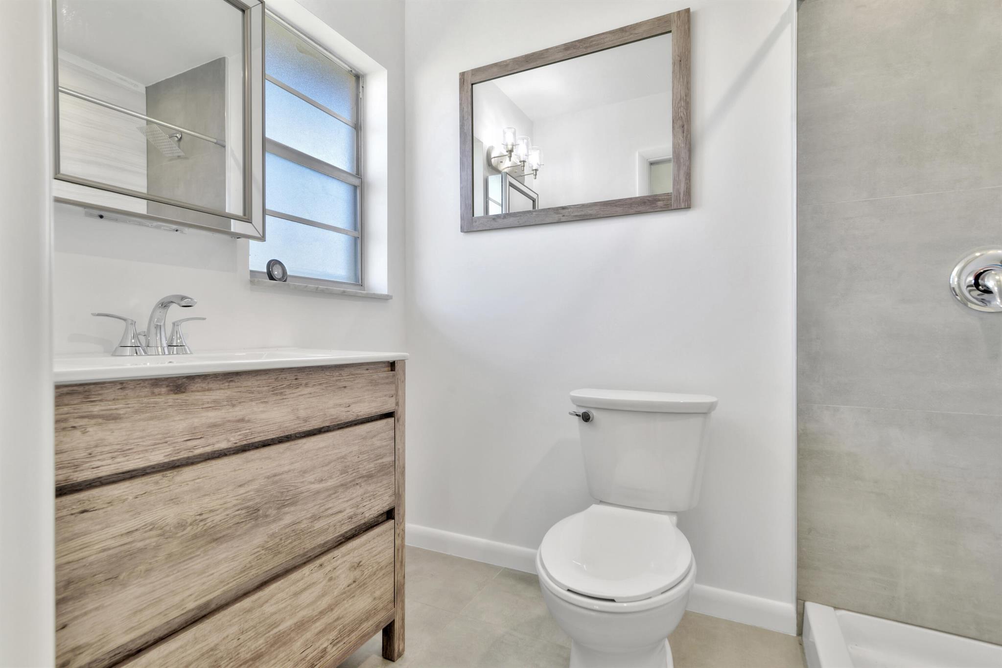 141 Mockingbird Lane