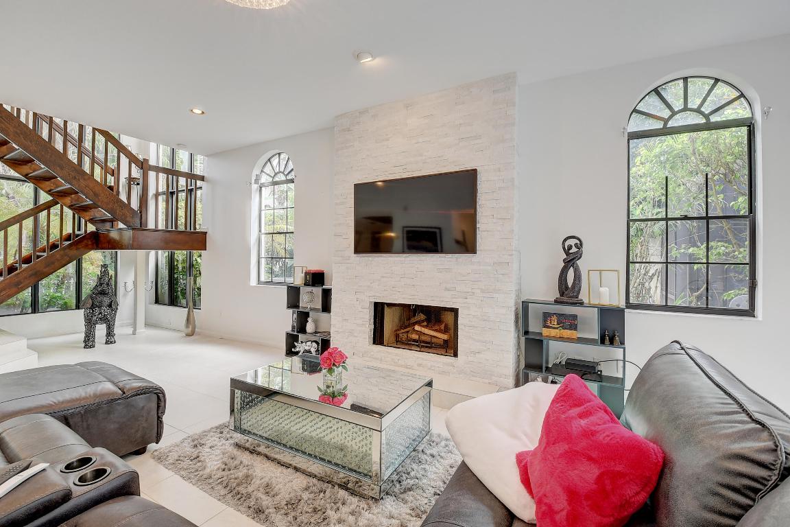 22866 El Dorado Drive