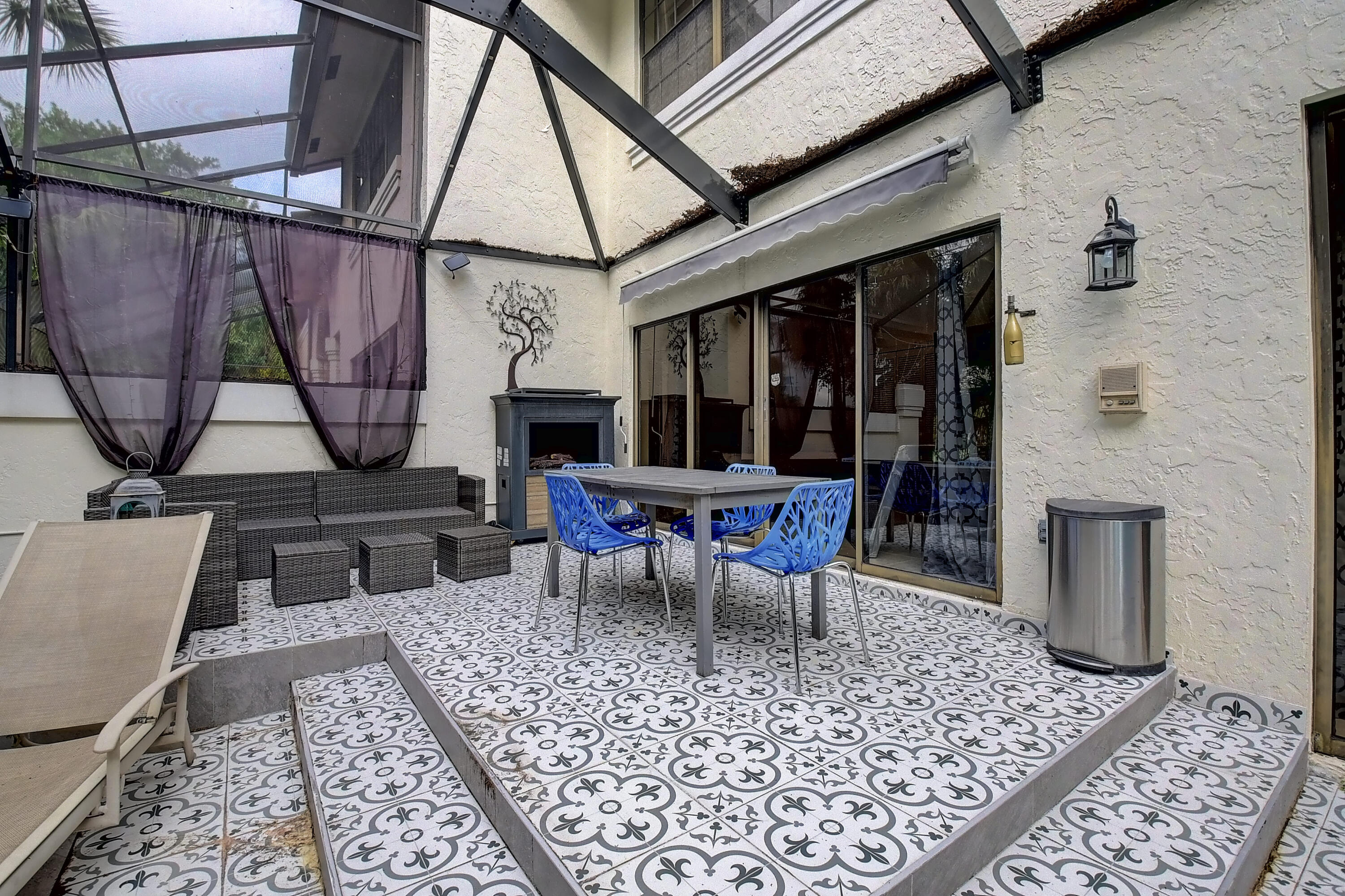 22866 El Dorado Drive