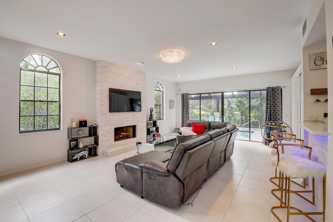 22866 El Dorado Drive