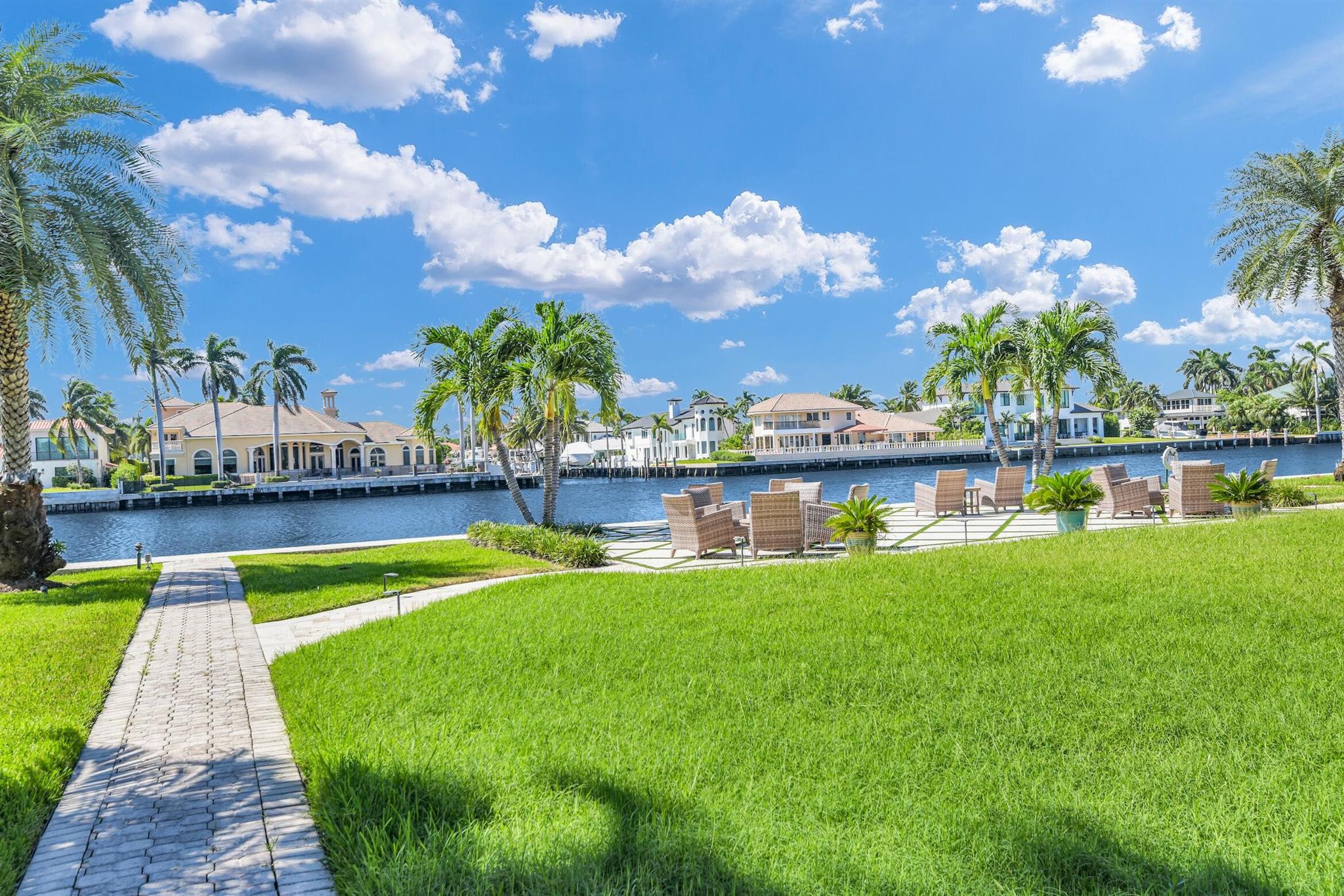 2000 S Ocean Boulevard Y11