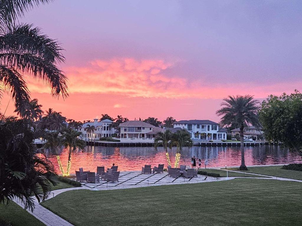 2000 S Ocean Boulevard Y11