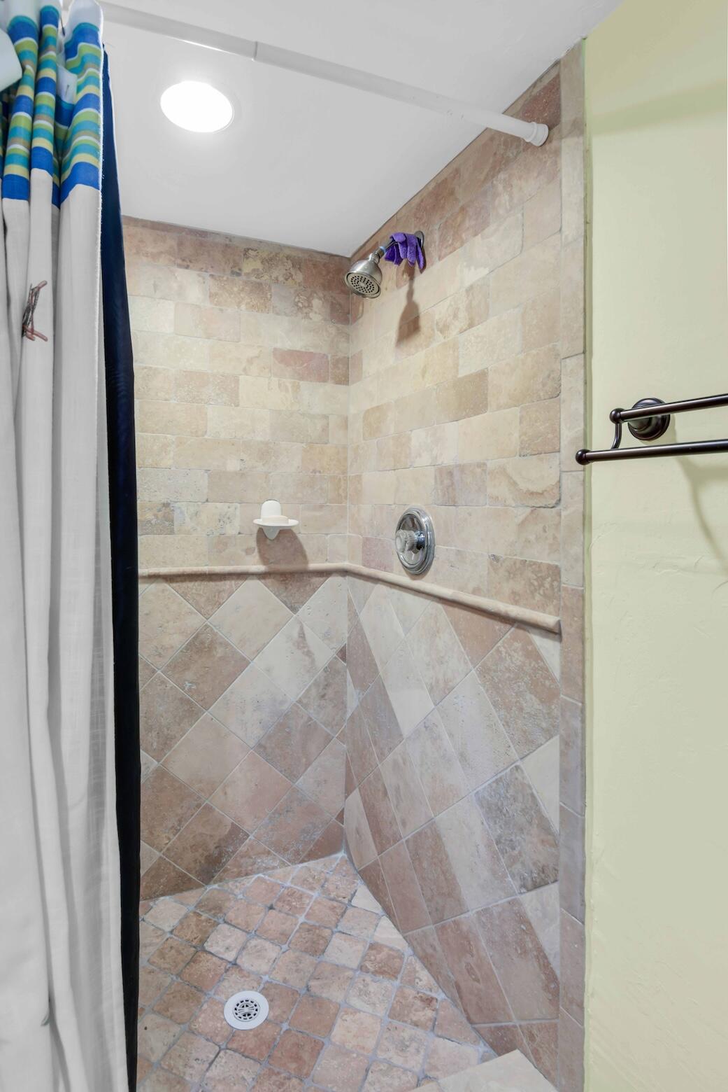 2000 S Ocean Boulevard Y11